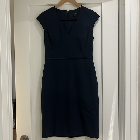 Navy Blue Ann Taylor Shift Dress - Picture 1 of 5